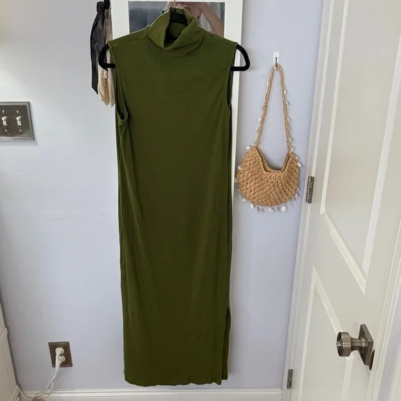 House of Harlow 1960 Olive Green Sleeveless Turtleneck Maxi Dress - Picture 3 of 4